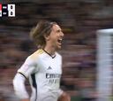 Para seguir añadiendo etapas de gloria a una carrera de leyenda: qué golazo descomunal de Modric