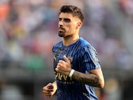 WASHINGTON, DC - JUNE 22: Ruben Neves #8 of Al Hilal looks on during the FIFA Club World Cup 2025 group H match between FC Red Bull Salzburg and Al Hilal at Audi Field on June 22, 2025 in Washington, DC. Michael Reaves/Getty Images/AFP (Photo by Michael Reaves / GETTY IMAGES NORTH AMERICA / Getty Images via AFP)