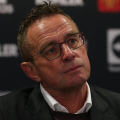 United's Rangnick points to defensive frailty in first press conference