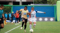 Águilas, aferrado a la lucha por la clasificación