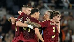 Dovbyk hace respirar a la Roma