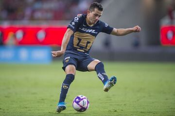 El lateral derecho auriazul ha demostrado ser uno de los mejores en su posición en toda la Liga MX, también ha representado a México en selecciones menores.