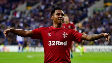 Alfredo Morelos marca ante el Porto en Europa League