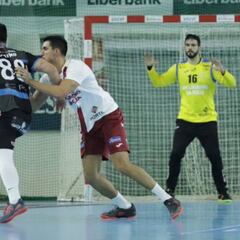 El Sinfín choca con Rangel que
le regala la victoria al Logroño