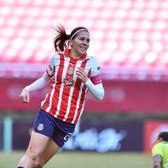 Alicia Cervantes hace historia al marcar seis goles en un mismo partido