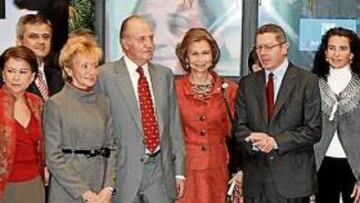 <b>APOYO REAL. </b>Don Juan Carlos y Doña Sofía, ayer en la FITUR.