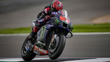 Resumen carrera MotoGP GP de Gran Bretaña: Quartararo, sin rival