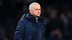 Jose Mourinho helps the elderly amid cornavirus crisis