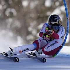 Gut y Suter frenan a Shiffrin en el supergigante