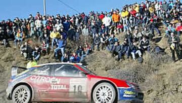 <b>AFLUENCIA DE PÚBLICO</B>. El primer tramo ha sido cancelado por la organización de la prueba por razones de seguridad debido a la masiva afluencia de público.