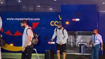 Así llegaron Cavani, Suárez y Valderde a Brasilia para enfrentar a la Argentina de Messi