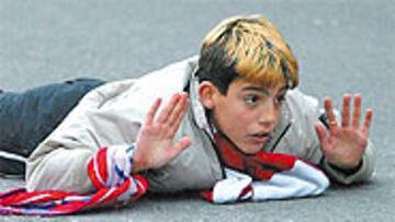 <b>GRAVES INCIDENTES</b>. Como consecuencia de los altercados, al menos 28 personas resultaron heridas, de las cuales 15 fueron trasladados a hospitales.