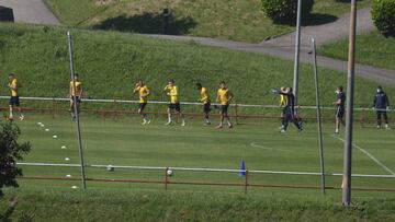 Cuatro defensas, tres medios y un delantero en los grupos de trabajo