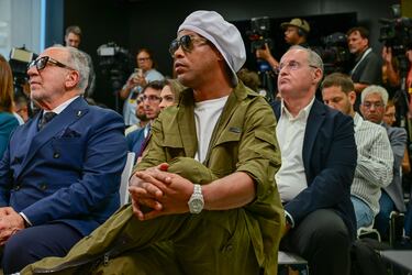 Los futbolistas que se sometieron a tratamientos estéticos para mejorar su imagen: ¿Los reconoces?