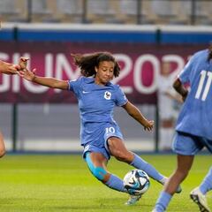 Francia deja a España sin pase ni liderato