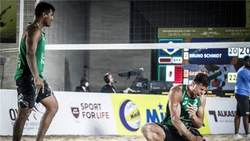 Hist&oacute;rica medalla de plata para M&eacute;xico en el voleibol de playa