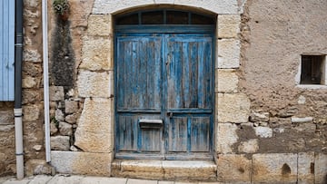 Inesperado hallazgo en el panel de una puerta: la nota de un niño que vivió la Segunda Guerra Mundial