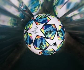 Asi será el balón utilizado para la Champions League 2019/20. La marca alemana apuesta por un diseño novedoso que combinará tonos verdes, naranjas, amarillos, azules y negros.

