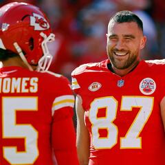 Mahomes y Kelce muestran su mejor versión y los Chiefs aplastan a Chargers