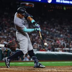 Aaron Judge llega a 1,000 hits en su carrera y alza la mano para la Triple Corona en MLB