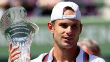 <b>ORGULLO. </b>Roddick, segunda final consecutiva y título en Miami.
