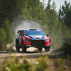 Ott Tanak se coloca primer líder en Finlandia