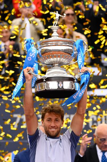 Casper Ruud ganó a Stefanos Tsitsipas en la final de 2024.