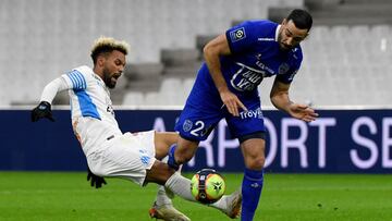 Marseille's Spanish-US forward Konrad de la Fuente (L) challenges Troyes' French defender Adil Rami during the French L1 football match between Olympique de Marseille and ESTAC Troyes at the Velodrome Stadium in Marseille, southern France on Nov