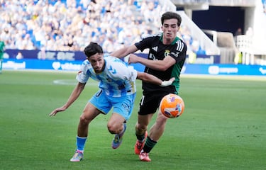El Mlaga crea el caos y evita el final feliz del Burgos