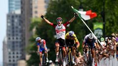MONTREAL, QUEBEC - SEPTEMBER 11: Tadej Pogacar of Slovenia and UAE Team Emirates celebrates winning ahead of Wout Van Aert of Belgium and Team Jumbo - Visma, Andrea Bagioli of Italy and Team Quick-Step - Alpha Vinyl and David Gaudu of France and Team Groupama - FDJ during the 11th Grand Prix Cycliste de Montreal 2022 a 221km one day race from Montreal to Montreal / #GPCQM / #WorldTour / on September 11, 2022 in Montreal, Quebec. (Photo by Dario Belingheri/Getty Images,)