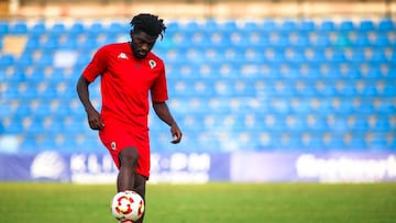 El Hércules se la juega con Franck Angong