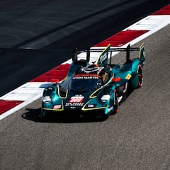 Ferrari y Porsche se esconden y Aston Martin se asoma