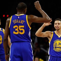 Los Warriors llegan a Cleveland mejorando a los Bulls de Jordan