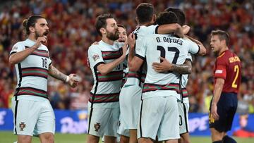 Los jugadores portugueses celebran el gol de Ricardo Horta.