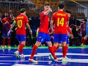 España llega a cuartos con sobresaliente y goleada a Bélgica