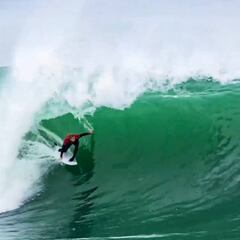 La increíble ola de 4 metros que sorprendió en Arica