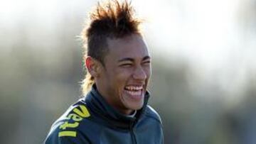 <b>FELIZ. </b>Neymar está con Brasil preparando la Copa América.