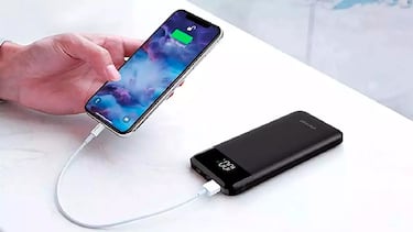 Adiós al enchufe: estos son los tipos de cargadores de móvil que funcionan cuando no hay luz