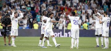 Marcelo dice adi¨®s al Bernab¨¦u. Tras 15 temporadas y media en el club blanco se despide de la afici¨®n.