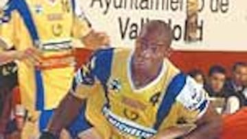 Julio Fis, lateral del Valladolid.