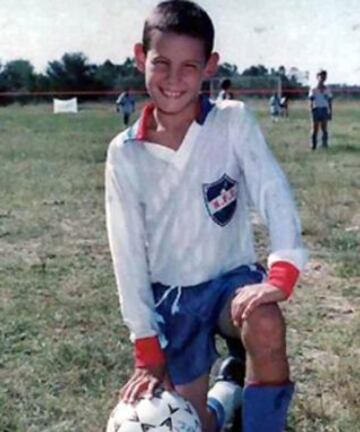 El uruguayo Edinson Cavani en sus inicios en el equipo de Nacional.