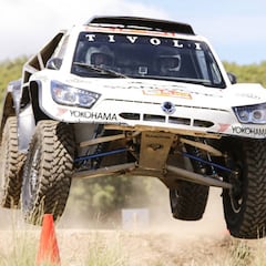 Volando con el SsangYong que ha sorprendido en el Dakar