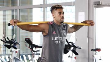 Mariano trabaja durante el entrenamiento del viernes.