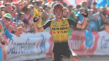 El estadounidense Sepp Kuss, gregario de Primoz Roglic en el Jumbo, se impone en el Santuario del Acebo.