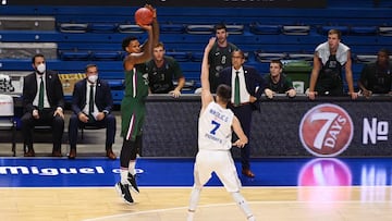 14/10/20 PARTIDO BALONCESTO BASKET
EUROCUP REGULAR SEASON ROUND 3
UNICAJA MALAGA - BUDUCNOST VOLI PODGORICA
DEON THOMPSON