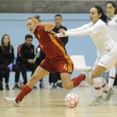 España saca todo su talento y genio para remontar a Portugal