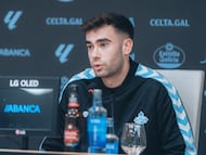 Álvaro Núñez durante su presentación en Balaídos.