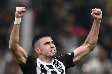 Boca hizo oficial la llegada del defensor central Rodrigo Battaglia como nuevo refuerzo, procedente del Atlético Mineiro de Brasil.