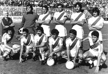 Alcazar, Anero, Tanco, Uceda, Nieto, Landaburu, Fermín, Rial, Francisco, Salazar y Alvarito formaron el once contra el Madrid en esa 77-78.