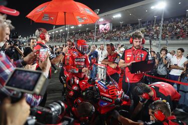 Marc Márquez antes de comenzar la carrera. 